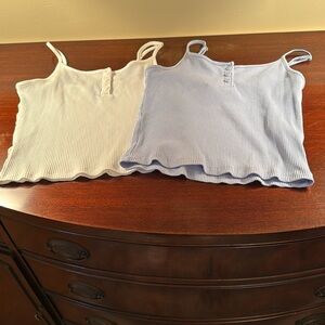 Forever 21 White and Blue Camisoles with Textured Pattern. Size L. Nice Cond